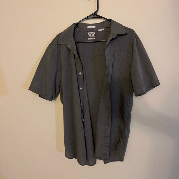 Volcom button down shirt size L - Picture 2 of 5